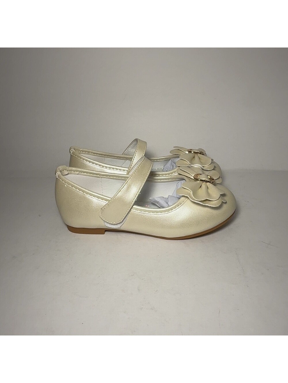 Sunny Step Girls Mary Jane Dress Shoes Champagne Beige Size EU 26